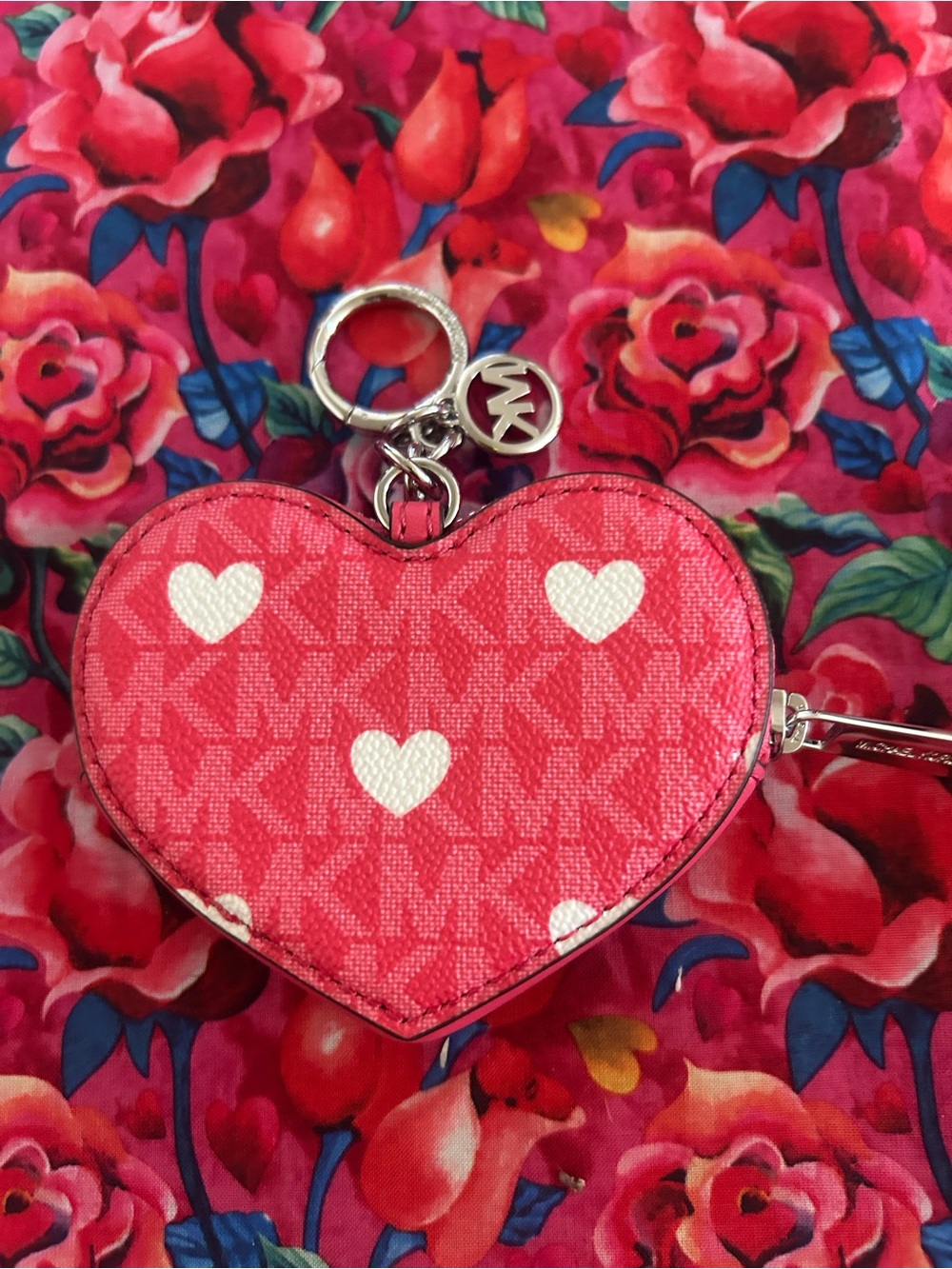 Accessory Subcategory Identification - Picture 2 of 3
